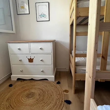 Maison Moderne Pres Du Avec Jardin Et Veranda A Sanguinet, Pour 10 Personnes - Fr-1-319-584 *